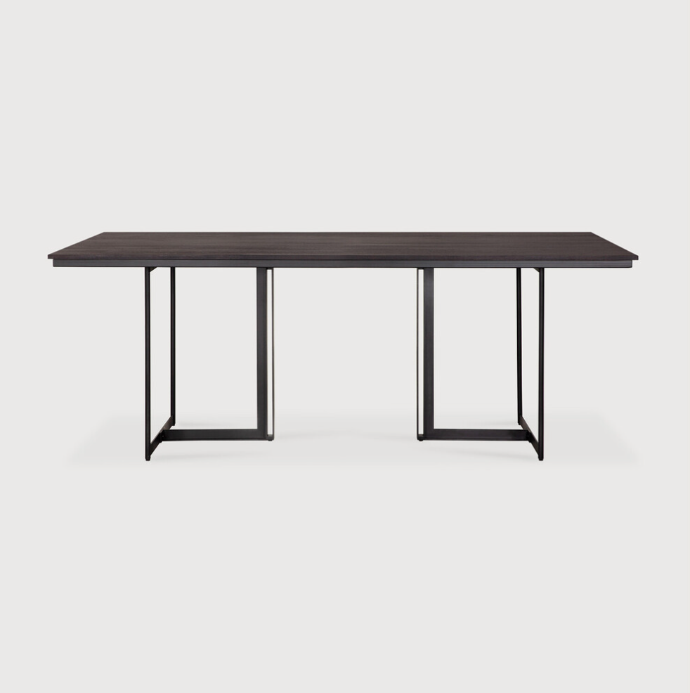 Tacet Dining Table