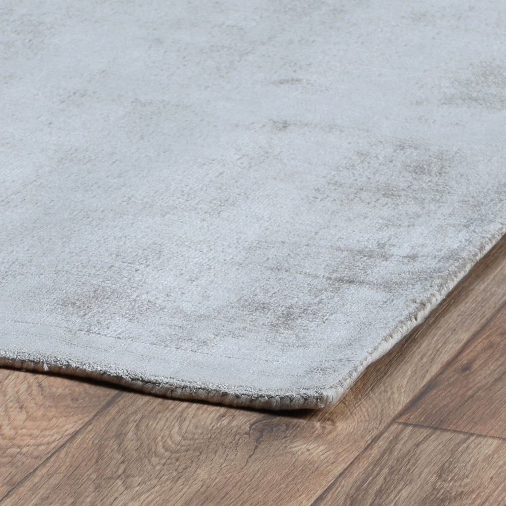 Berlin Distressed Dove Gray Rug - Sage InteriorsClassic HomeRug