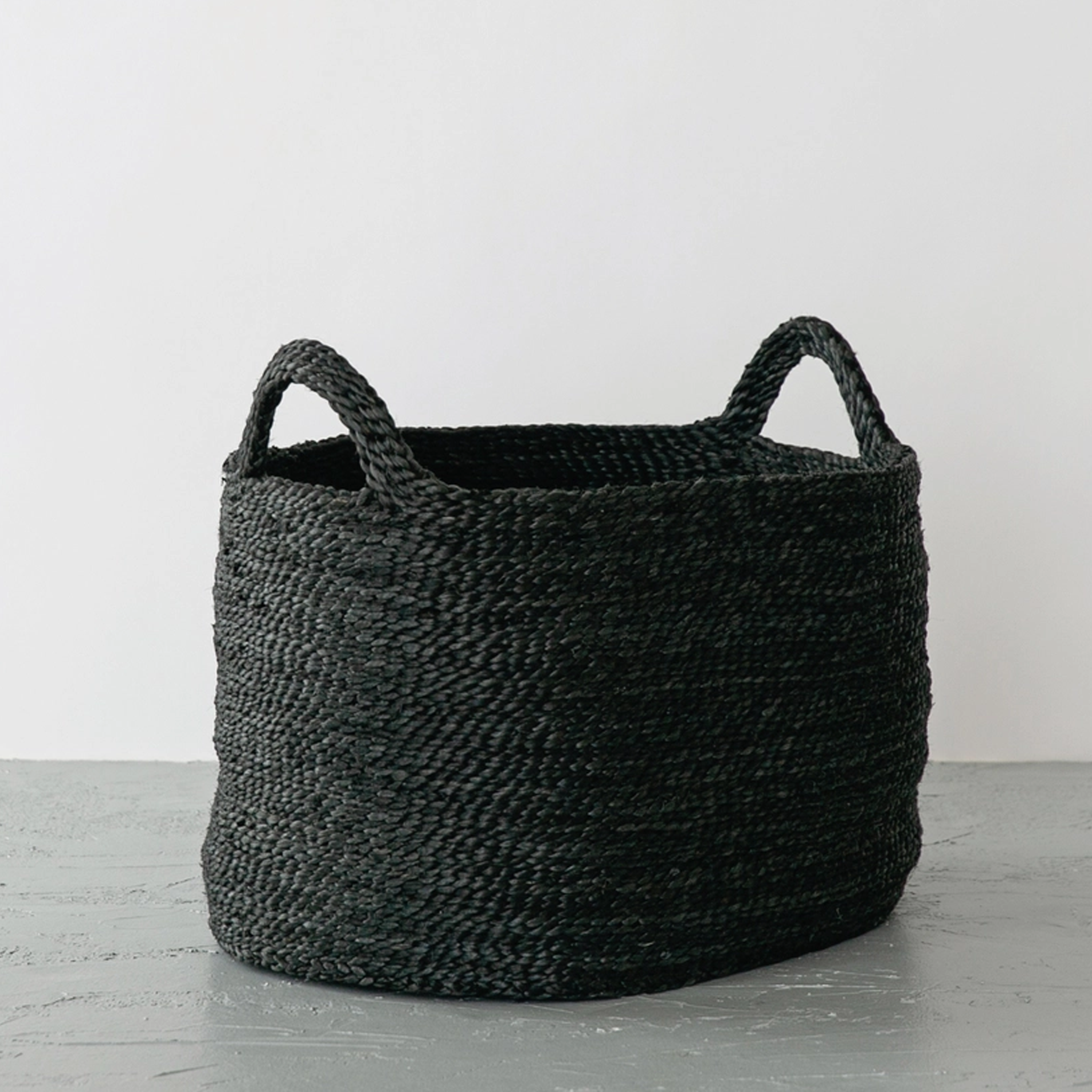 Oval Jute Baskets in Charcoal